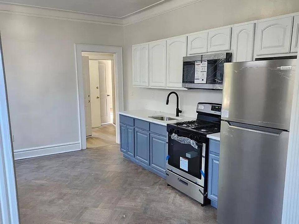 2nd image of 212 Custer Ave Floor 2