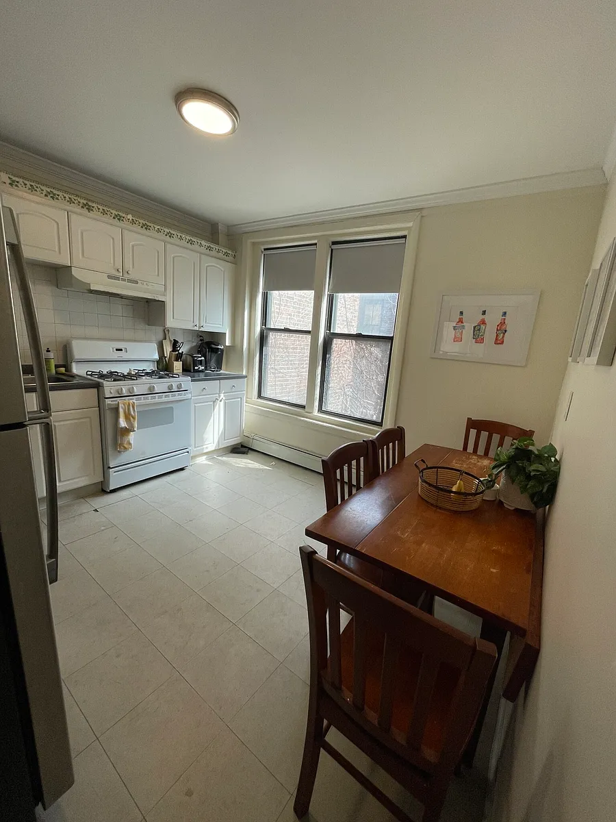 Building Photo - 262 Shawmut Ave #2