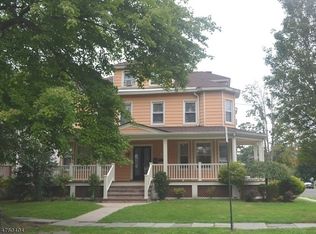 77 Fairview Ave, North Plainfield, NJ 07060