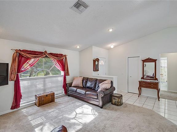 5th image of 3634 Opal Dr