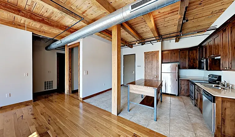 Waukesha Lofts — Photo 18