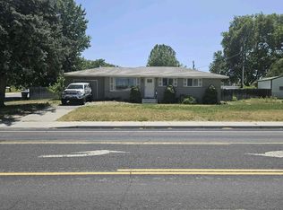 5715 W Quinault Ave, Kennewick, WA 99336