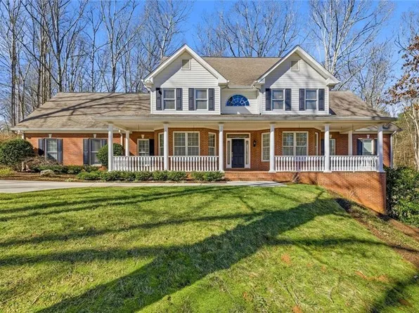 5576 River Walk Ct, Gainesville, GA 30506