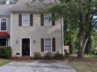 580 Harcourt Pl SE, Marietta, GA 30067