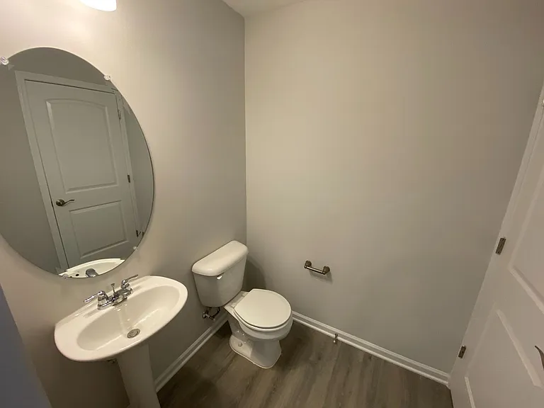 323 Switch St — Photo 15