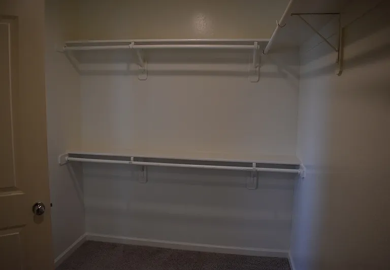 698 Jessie Dr — Photo 30