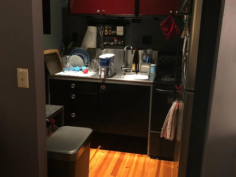 133 Eagle St #2 — Photo 3