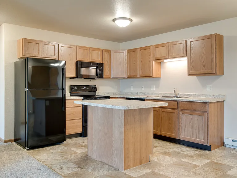 Augusta Apartments 3700 Kitchen