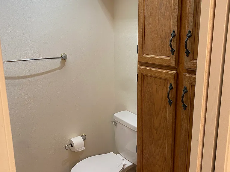 505 Oppenheimer Dr — Photo 33