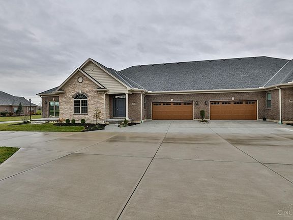 3rd image of 3879 Piper Ln #D