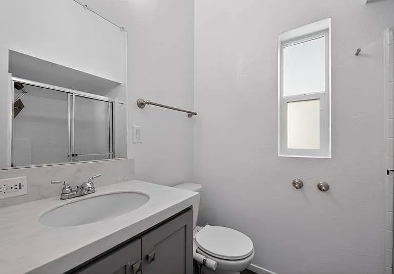 121 1st Ave #L — Photo 15