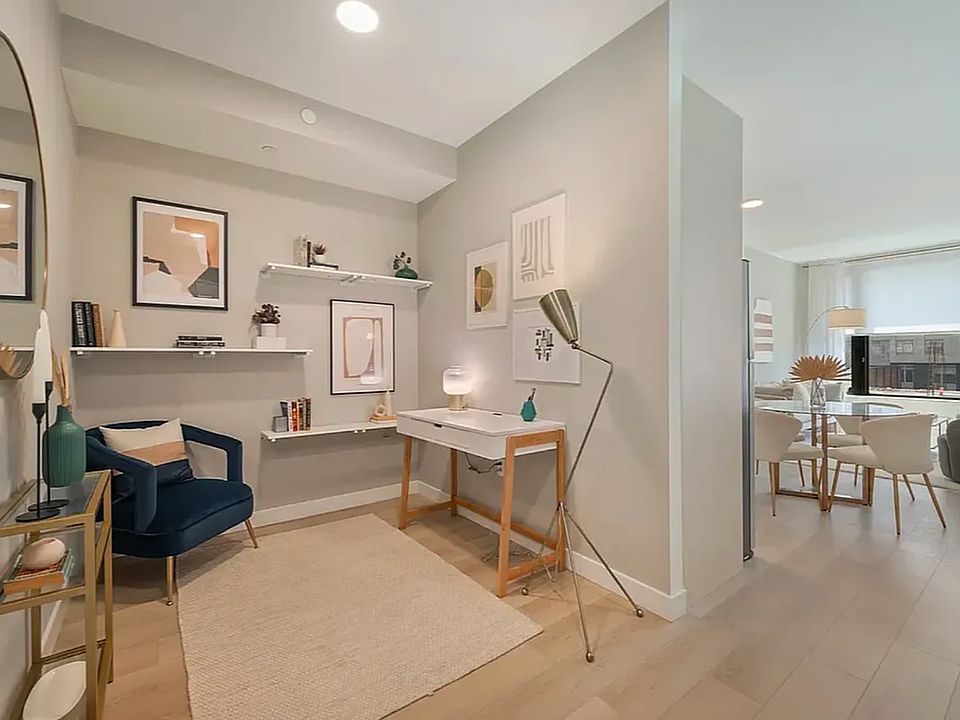 1st image of 15310 88th Ave #631