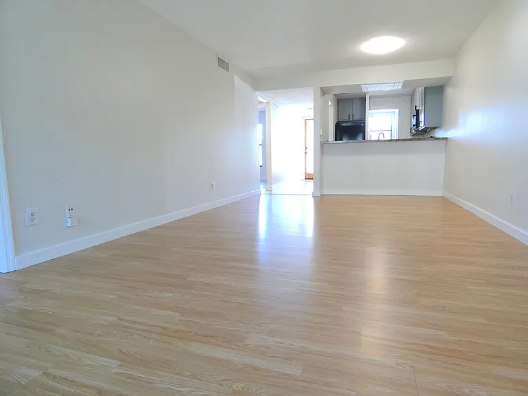 3100 Plaza Terrace Dr #3100 — Photo 8