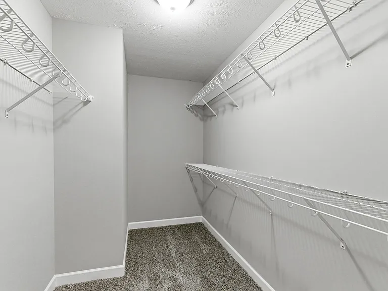 Primary Walkin Closet