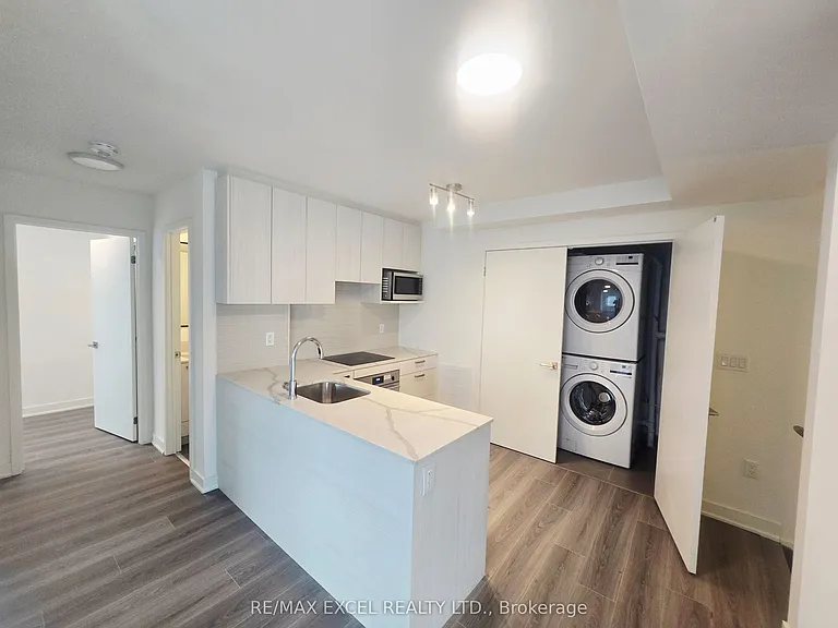 65 Curlew Dr #206 — Photo 6
