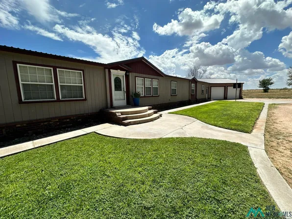 1849 Oasis Rd, Portales, NM 88130