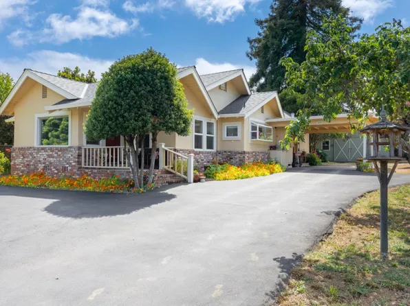875 Amesti Rd, Watsonville, CA 95076