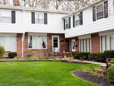6490 State Rd APT 11, Parma, OH, 44134
