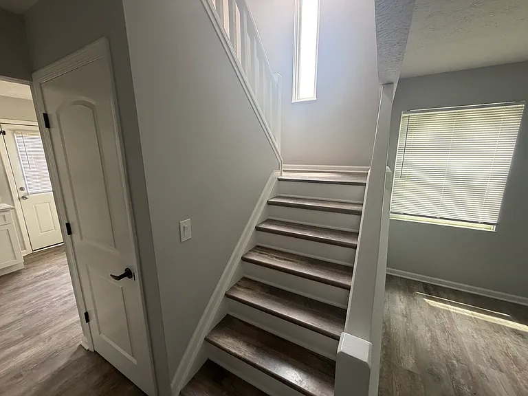 4816 Lady Jane Ave — Photo 9