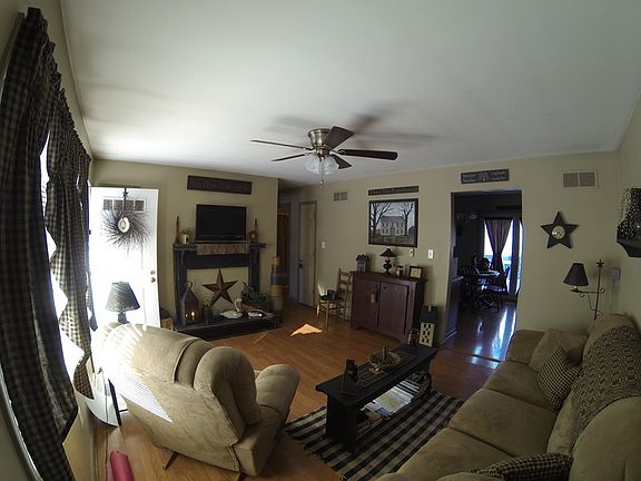 5th image of 117 Robin Dr