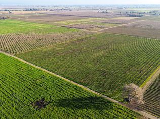 15910 N Locust Tree Rd, Lodi, CA 95240