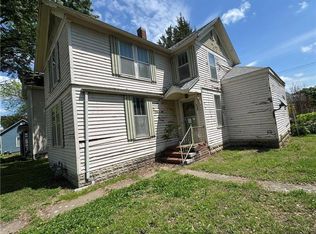 420 S Lincoln Ave, Chanute, KS 66720