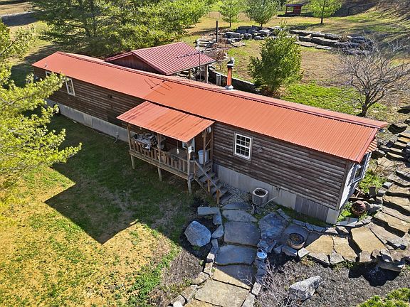 3rd image of 3611 Cooper Nicholson Rd