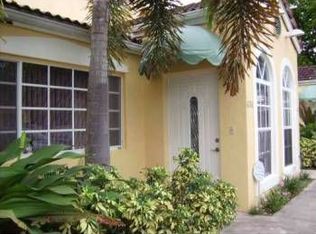 6724 NW 166 Ter, Miami, FL 33015