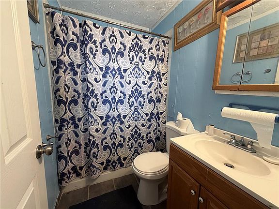 18th image of 216 Kendrick Ave
