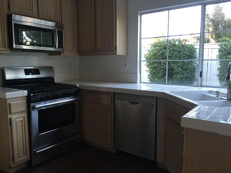 26322 Rosa St — Photo 9