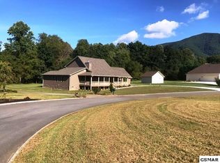 3544 Deer Field Cir, Sevierville, TN 37862