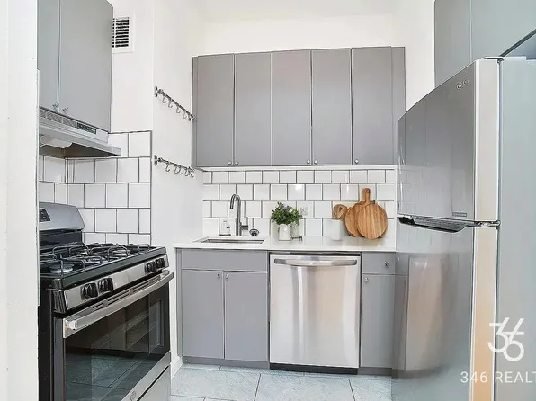 241 West 113th Street image 8 of 12