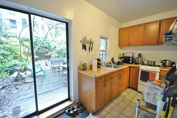 Rented by Keller Williams NYC | media 16