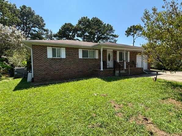 505 Denise Dr SW