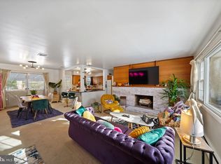 595 Charles Dr, King Of Prussia, PA