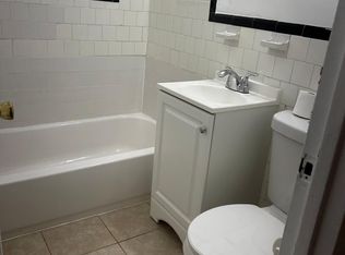 241 12th Pl NE, Washington, DC 20002