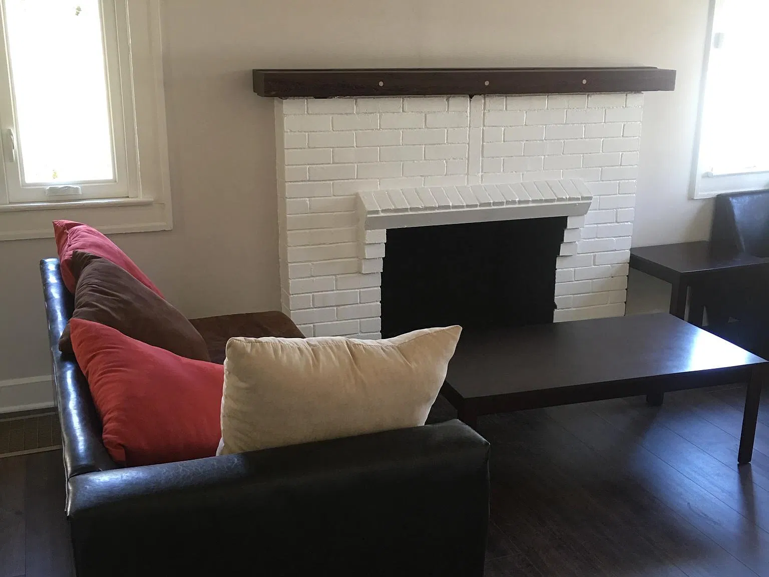 2 bed, 1083 sqft, $1,300 — Photo 3
