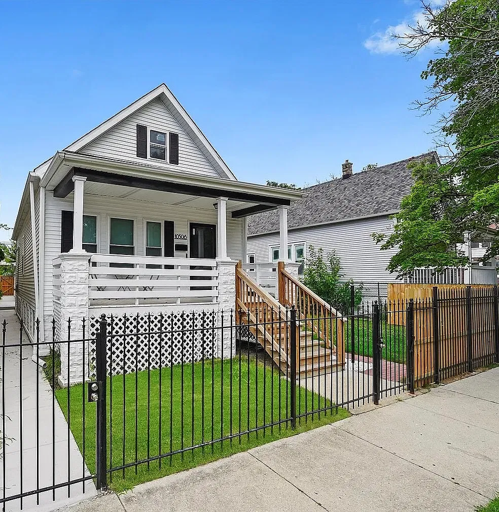 2 bed, $1,800 — Photo 1