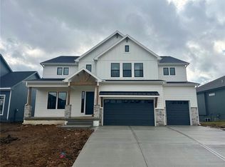 1605 SW Arbor Park Dr, Lees Summit, MO 64082