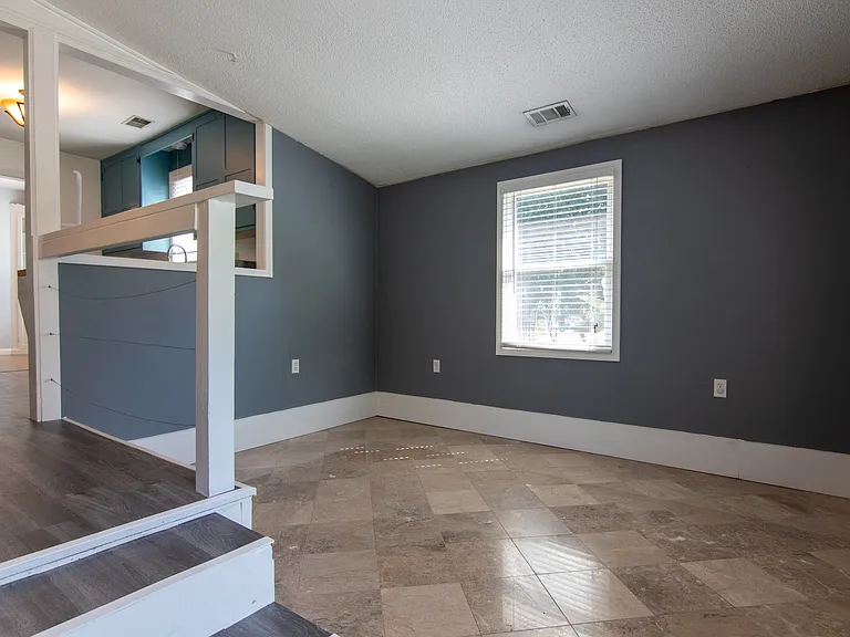 313 Rachel Rd — Photo 15