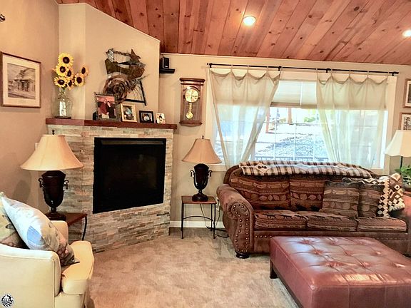3rd image of 20738 Forestwood Way