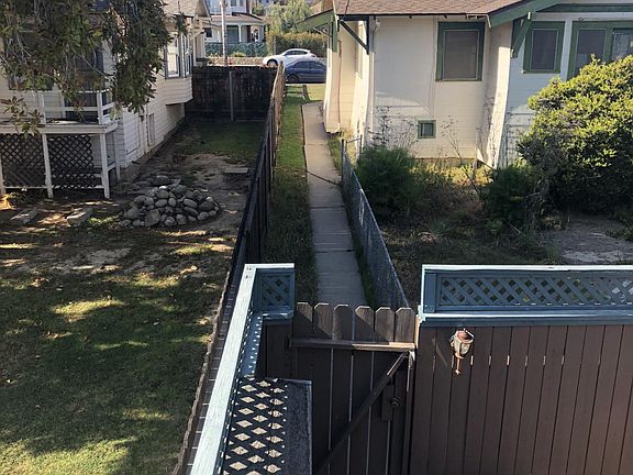 2nd image of 952 E Main St APT A