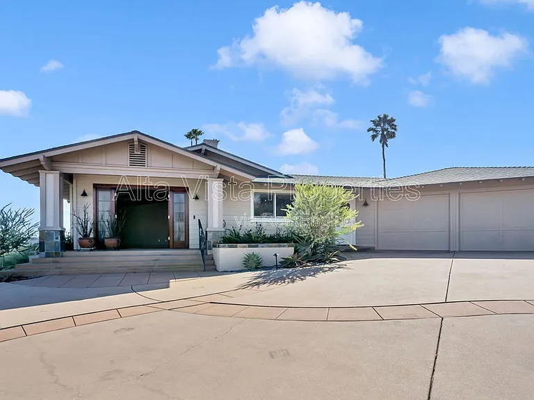 5940 La Jolla Mesa Dr — Photo 2