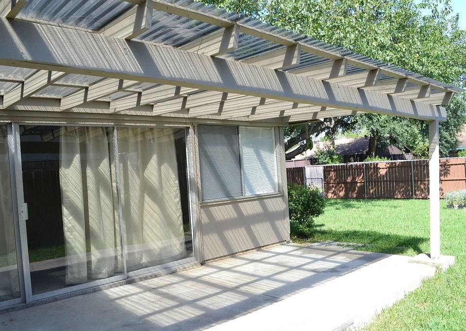 1st image of 601 Stroud Ln