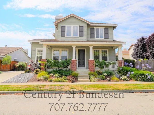 1931 Sestri Ln, Petaluma, CA 94954