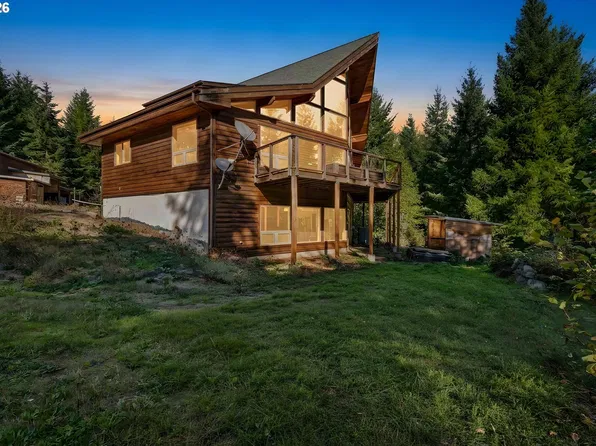 31692 Raisor Rd, Cottage Grove, OR 97424