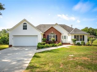 104 Troy Hunter Ct, Anderson, SC 29621