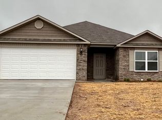 35 Curly Leaf Ln, Conway, AR 72032