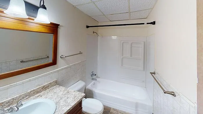 1906 N Washington St #2 — Photo 11