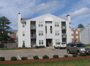 1853 Chantilly Ct, Virginia Beach, VA 23451